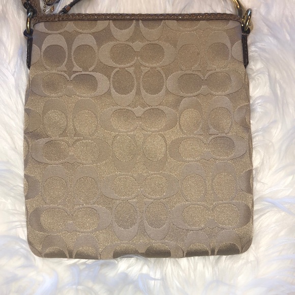 Coach “Peyton” Crossbody - Picture 3 of 7